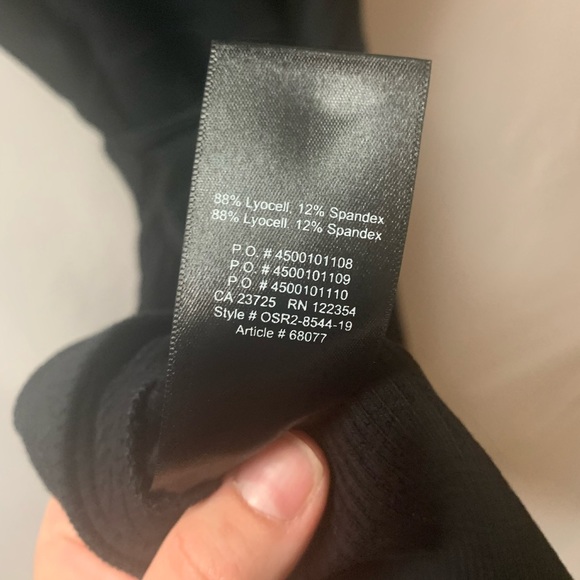 Aritzia Sunday Best Giselle Wrap Dress NWOT - Picture 12 of 12